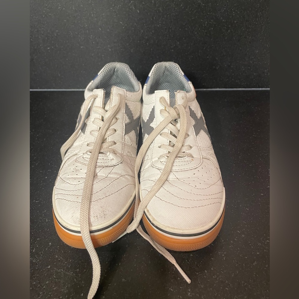 Kids Beige Low-Top Sneakers with Gum Sole